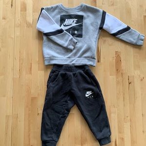 Nike Sweatsuit Outfit